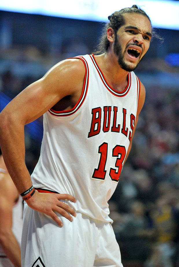 Joakim-Noah-2014-1031-foul-face-react.jpg
